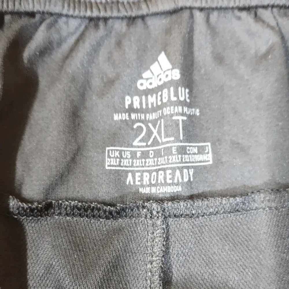 Adidas Mens Primeblue Aeroready 3-Stripe Athletic Shorts Black 2XLT Zip Pockets